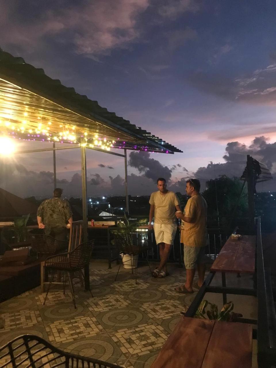 Canggu Pinpoint Rooms מראה חיצוני תמונה